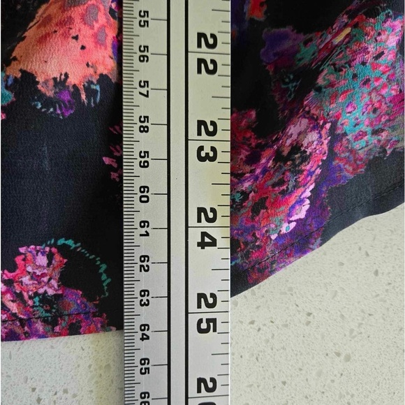 IRO Women's Pink and Black Long Sleeve V Neck Silk Blouse New Size XS - Picture 13 of 14